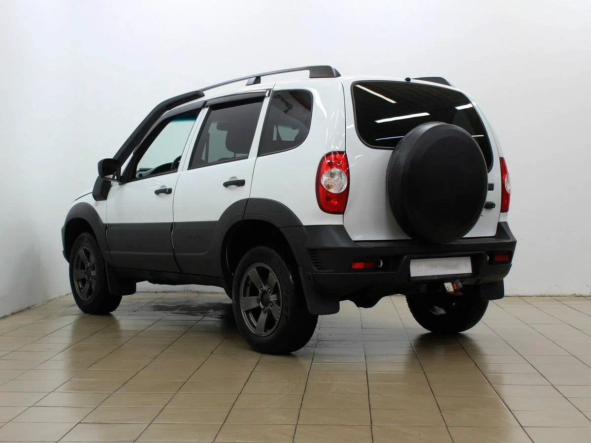 Lada Niva Off-road - фото №5